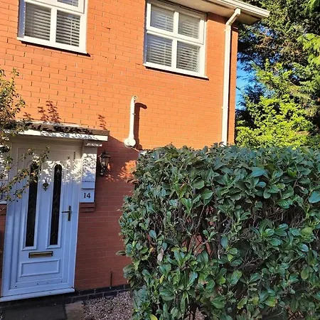 2 Bedroom End Of Terrace House Wellington  Exterior photo