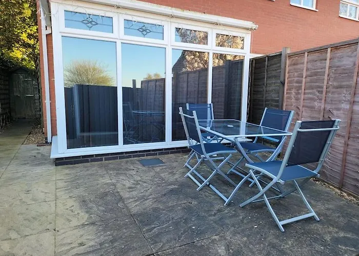 2 Bedroom End Of Terrace House