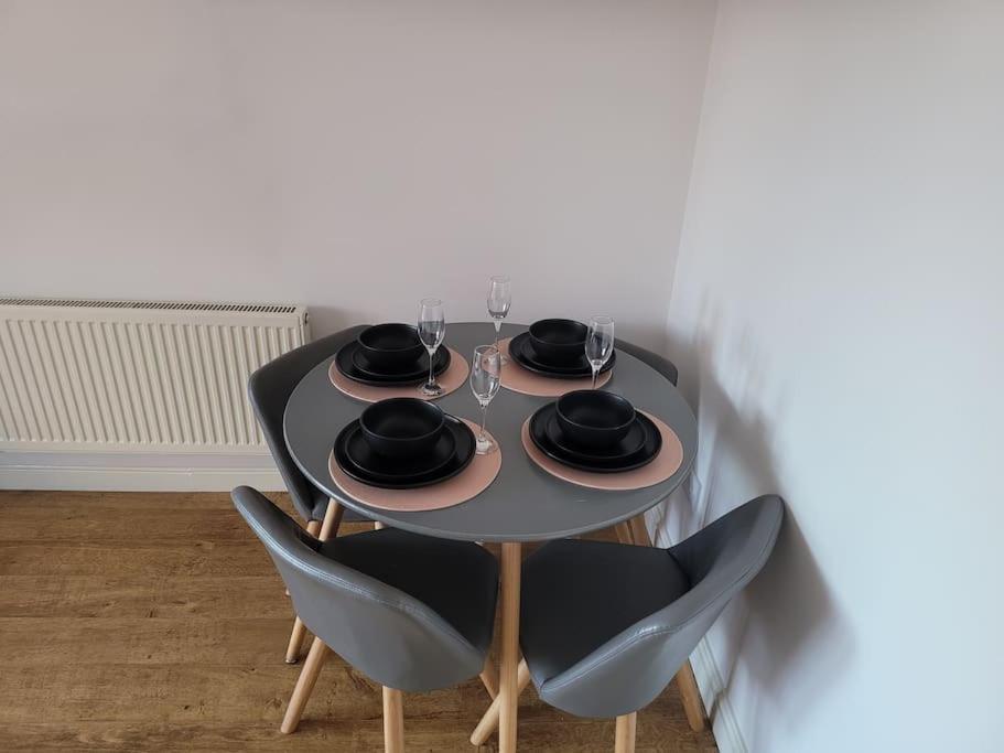 2 Bedroom End Of Terrace House