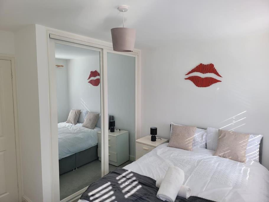 2 Bedroom End Of Terrace House