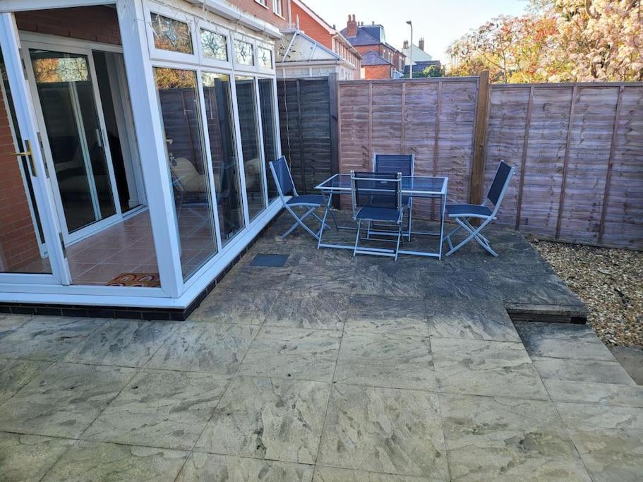 2 Bedroom End Of Terrace House Wellington (Shropshire)